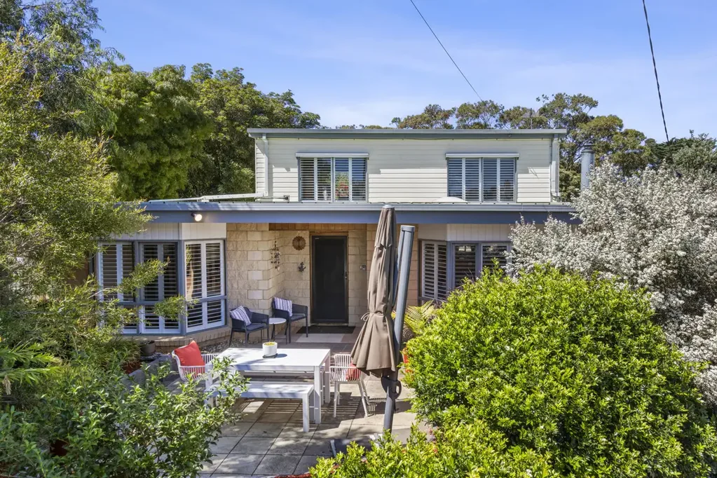 123 Bluff Road, St Leonards, VIC 3223