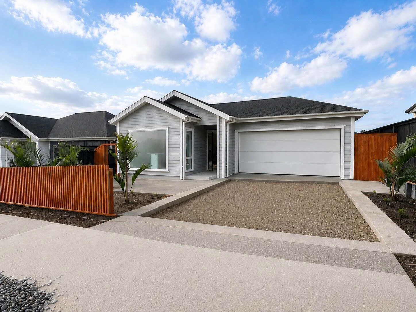 Milldale 5chambre Sunny New Home with Granny Potential