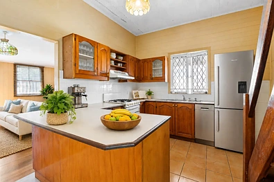 63 Isaac Street, Spring Hill, QLD 4000, 2房, 1浴, House
