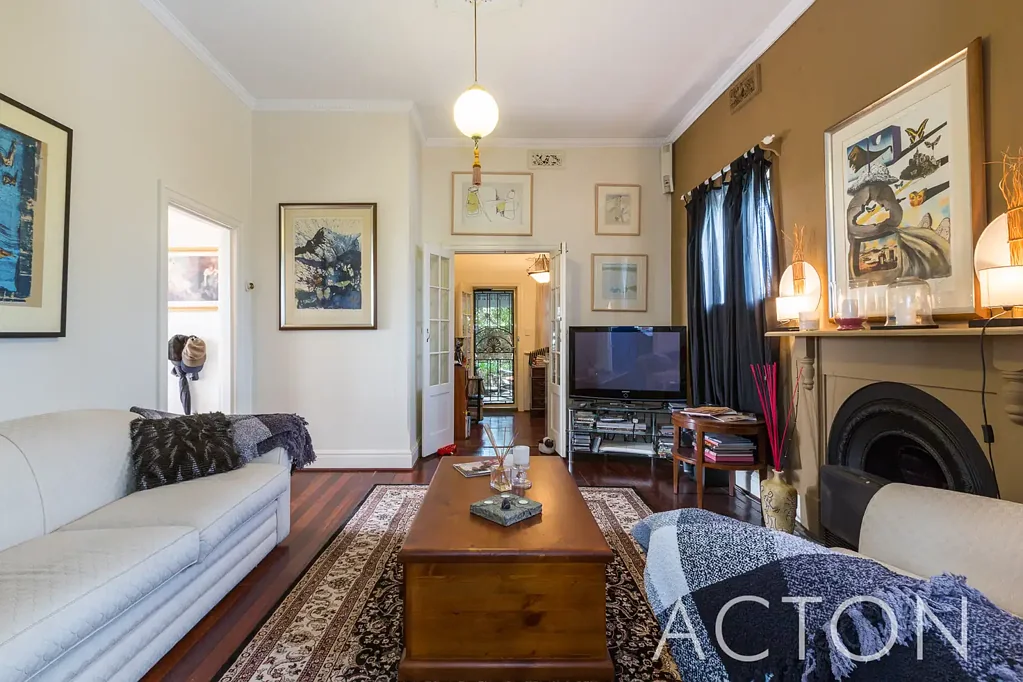 Unfurnished Character Home in the Heart of Mount Hawthorn