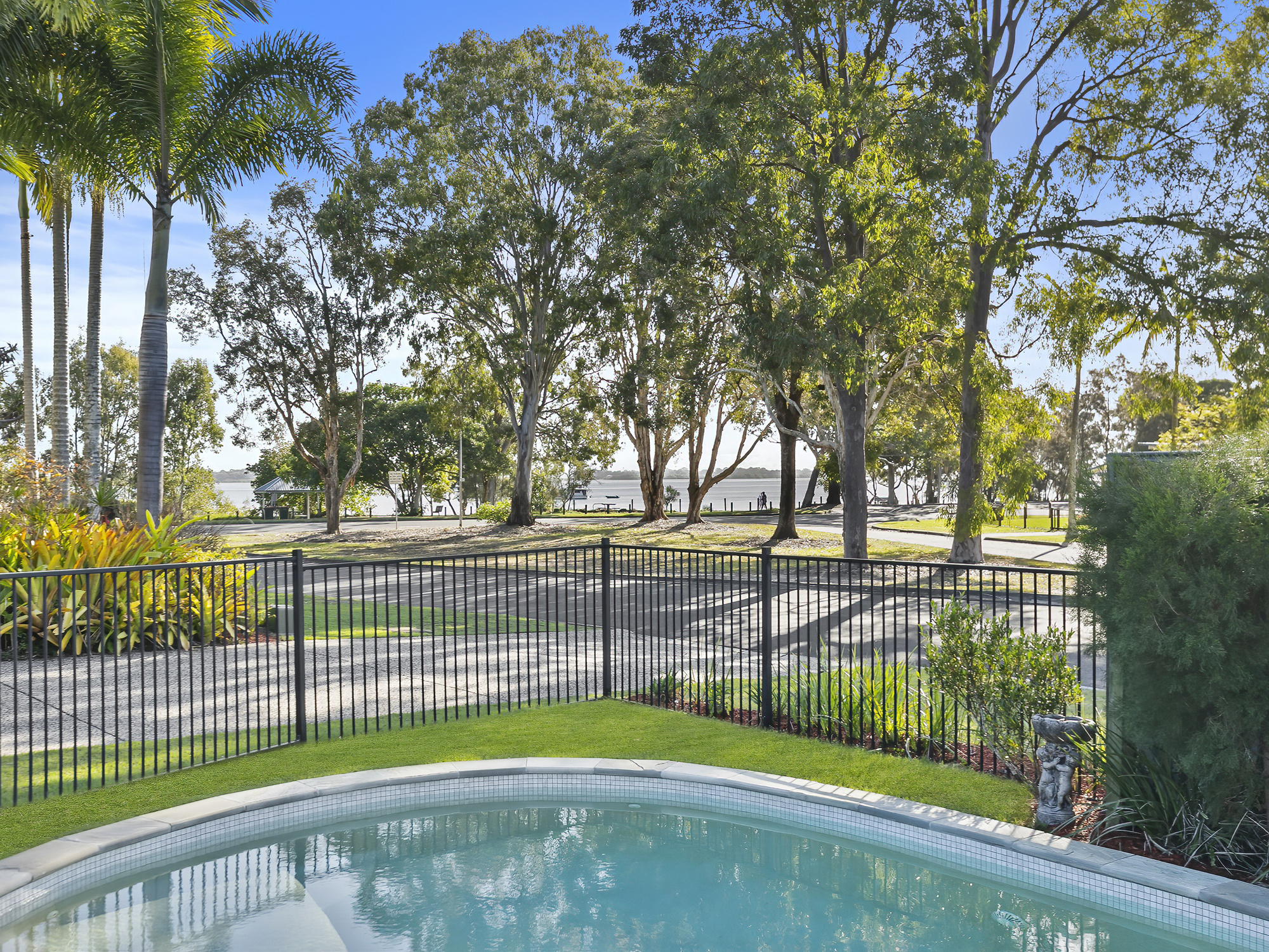 15 EAGLE CT, BANKSIA BEACH QLD 4507, 0 rūma, 0 rūma horoi, House