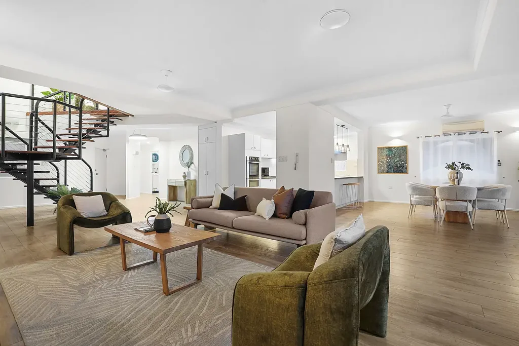Larrakeyah 4房  Unique, elegant and expansive with panoramic views