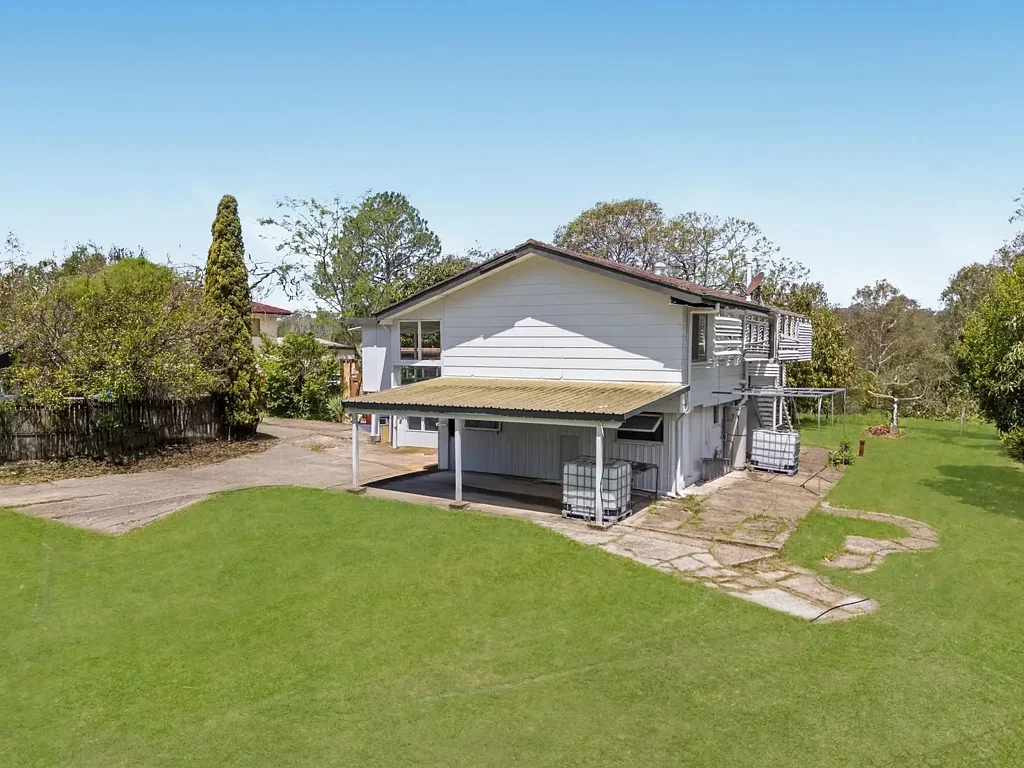 123 Brisbane Road, Riverview, QLD 4303