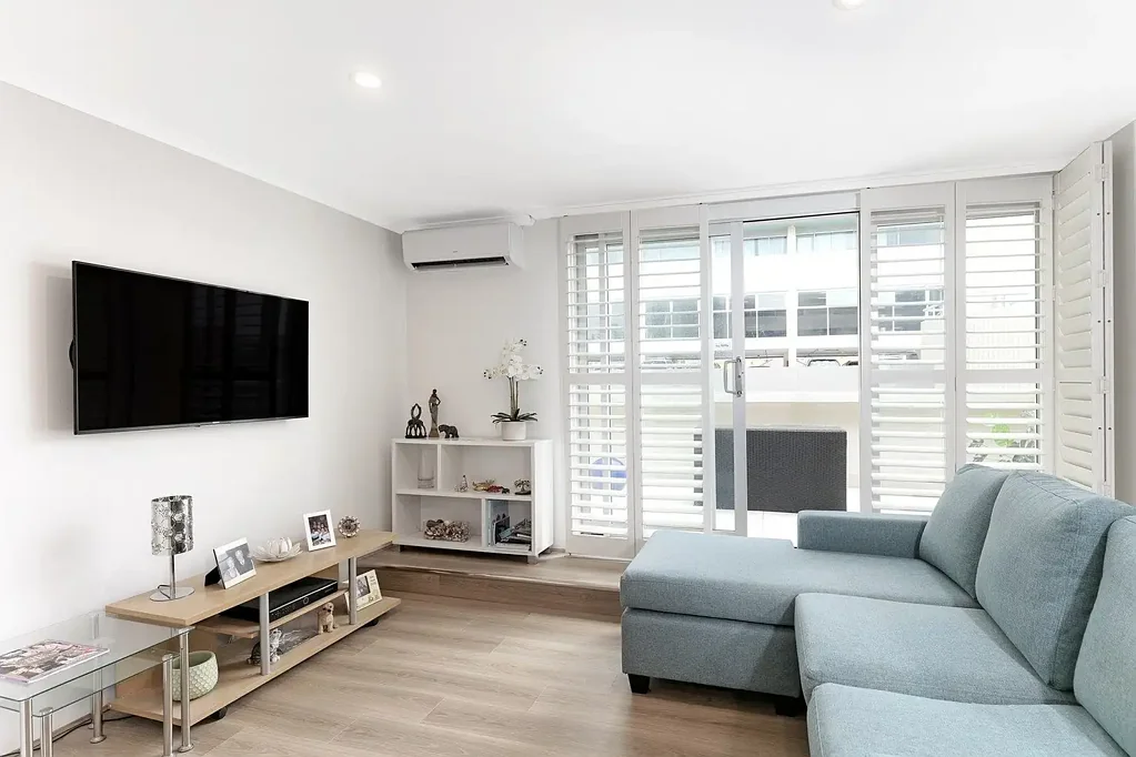 Renovated Studio Apartment in Heart of Manly