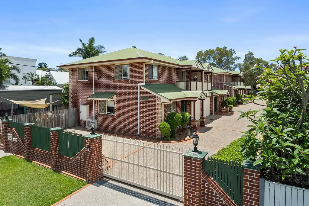33 Oak Street, Hawthorne, QLD 4171