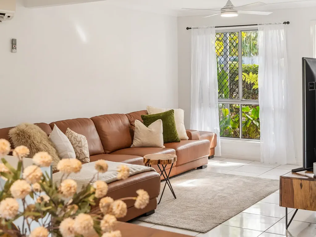 North Lakes 3Moenga A Private Haven with Leafy Surrounds