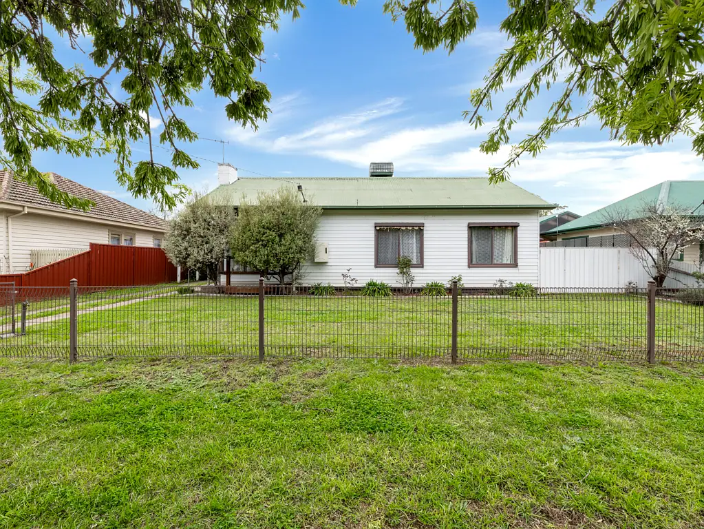 3 Swanlea Avenue, Benalla, VIC 3672
