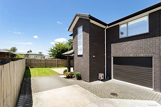 43B Wairau Avenue, Avondale, Auckland City