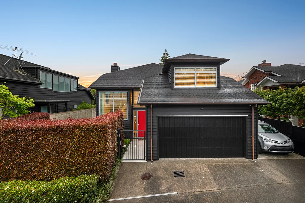 Mount Eden 4ਬੈੱਡਰੂਮ Village living, Grammar excellence