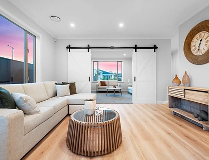42 Tipu Crescent, Milldale, Rodney, Auckland, 4房, 2浴, 独立屋