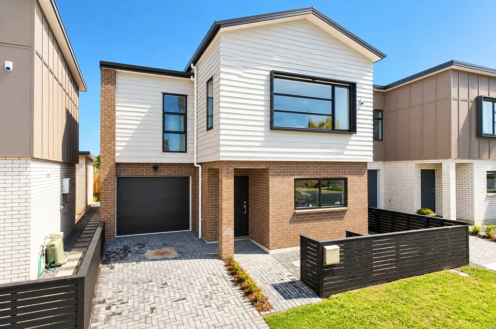 Flat Bush, 4 bedrooms