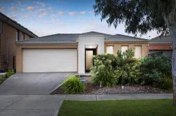 9 Crathe Close, Roxburgh Park