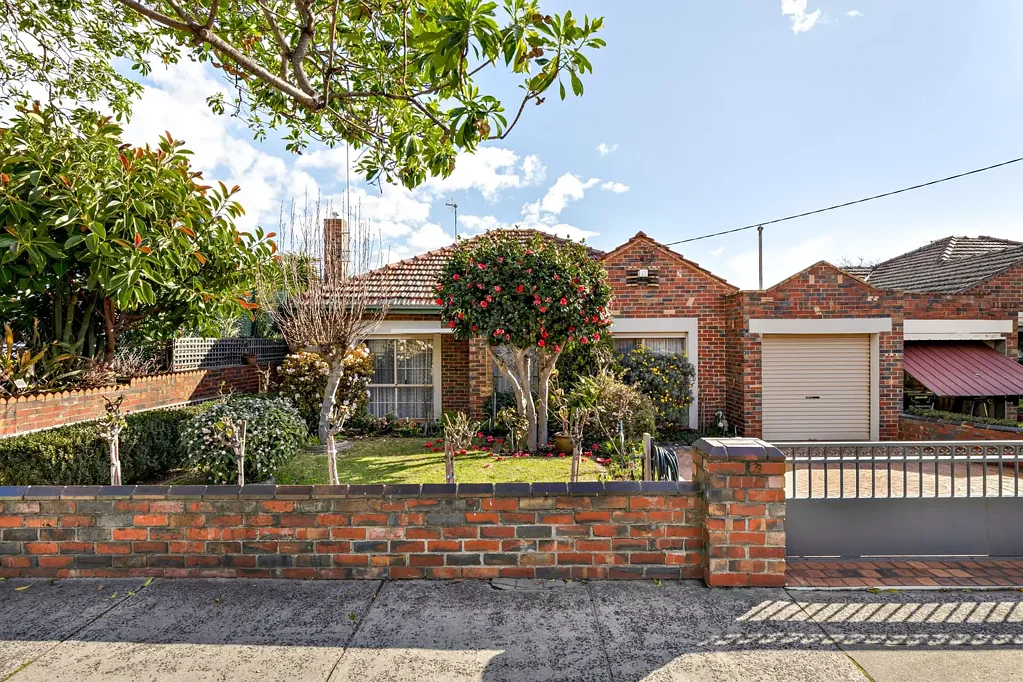 9 Melville Road, Pascoe Vale South, VIC 3044