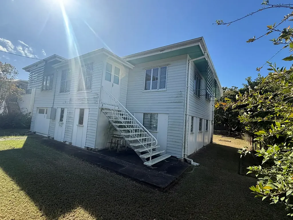 Berserker 3બેડરૂમ Charming Original 3 bedroom Home – 181A Mostyn Street, Berserker