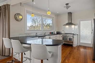 8 Cherry Road, Avonsleigh, VIC 3782, 5房, 4浴, House