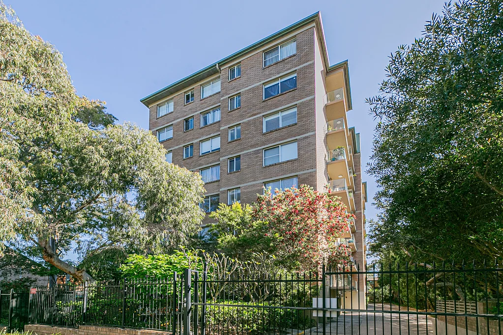 42/19-23 Queen Street, Newtown, NSW 2042
