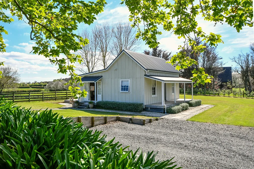 Karaka 2房 Registered Valuation available on viewing.