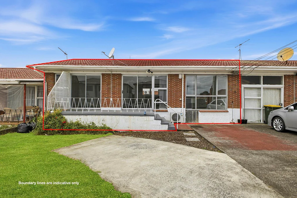 Papatoetoe 3غرفة نوم Road Frontage- Brick & Tile starter- perfect f...