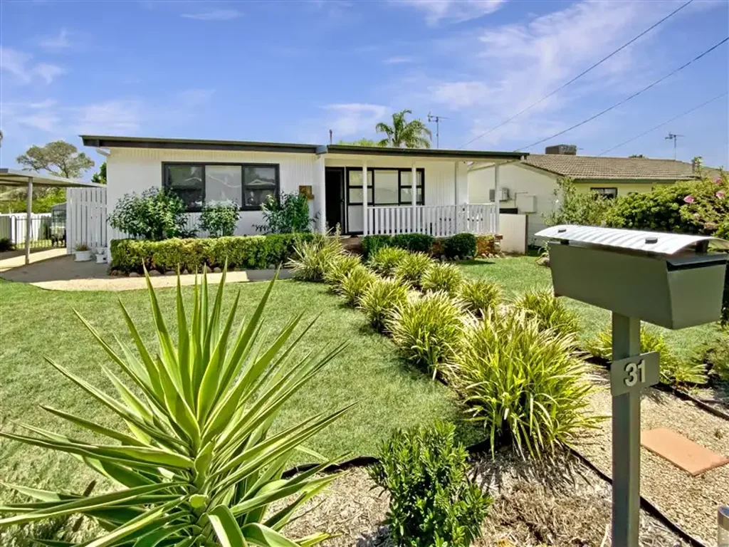 31 McDonnell Street, Forbes, NSW 2871