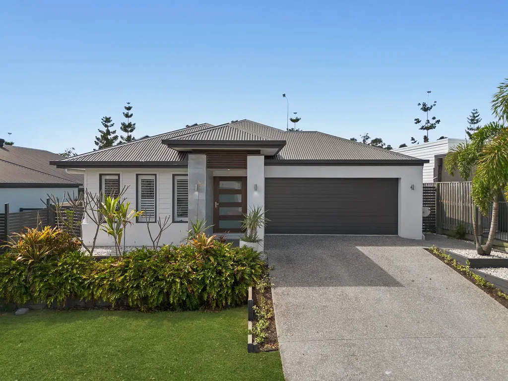 11 Raynuha Way, Brookwater, QLD 4300