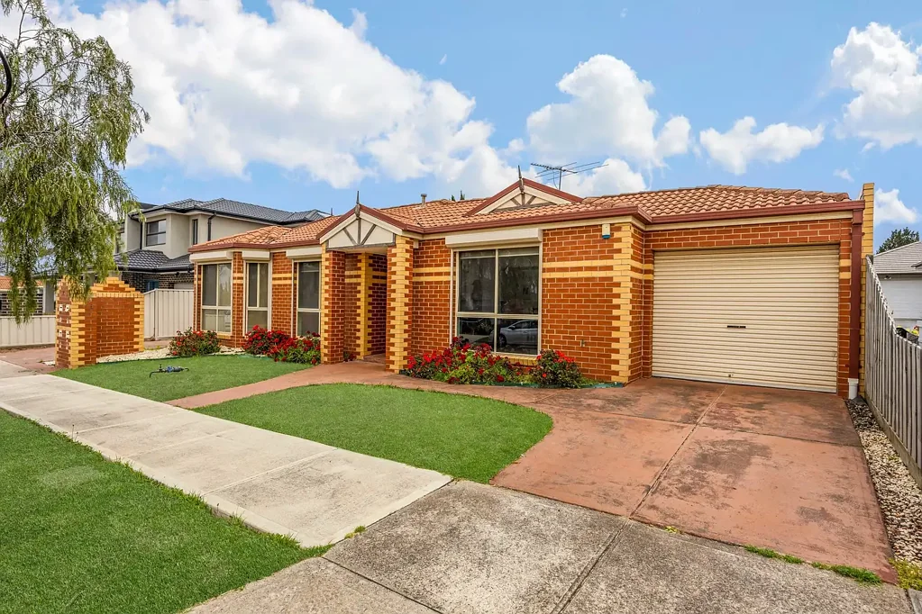 1/15 Beaumont Court, Sydenham, VIC 3037