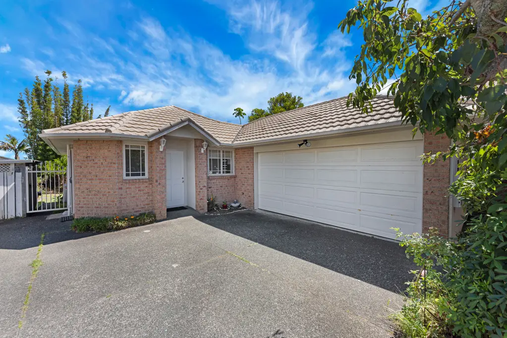 Mount Roskill 2房  Renovated for Comfort, Positioned for Ease