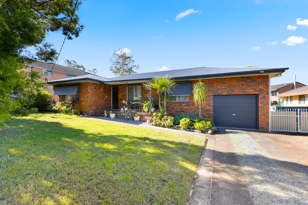 Taree 3Phòng ngủ A Smart First Home or Investment Opportunity