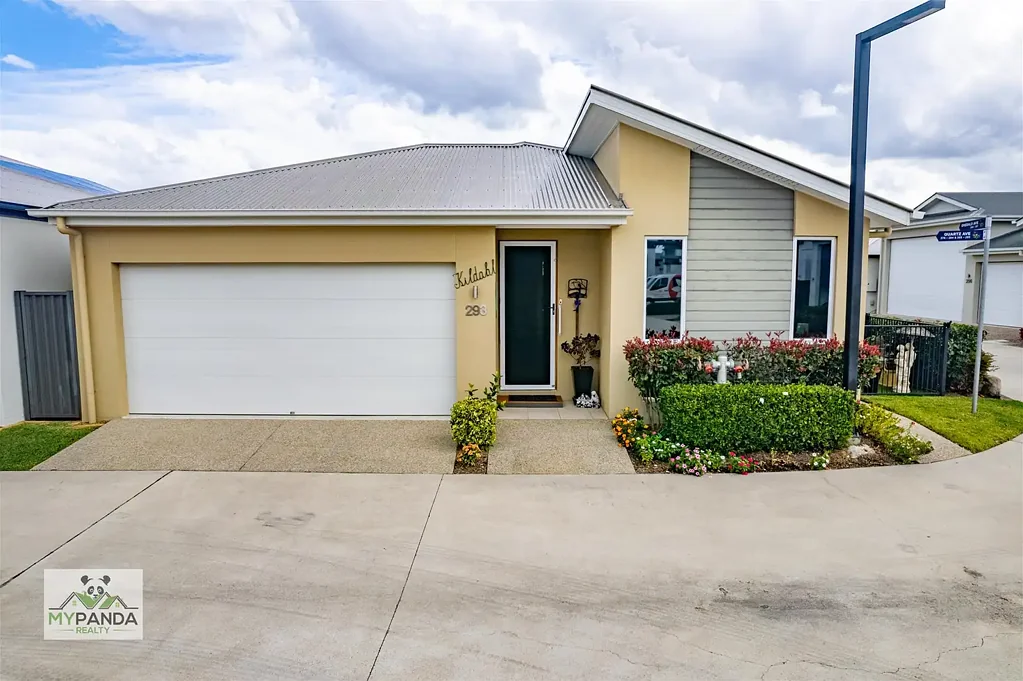 Caboolture 3 Bedroom * Wow Factor With A Yard *