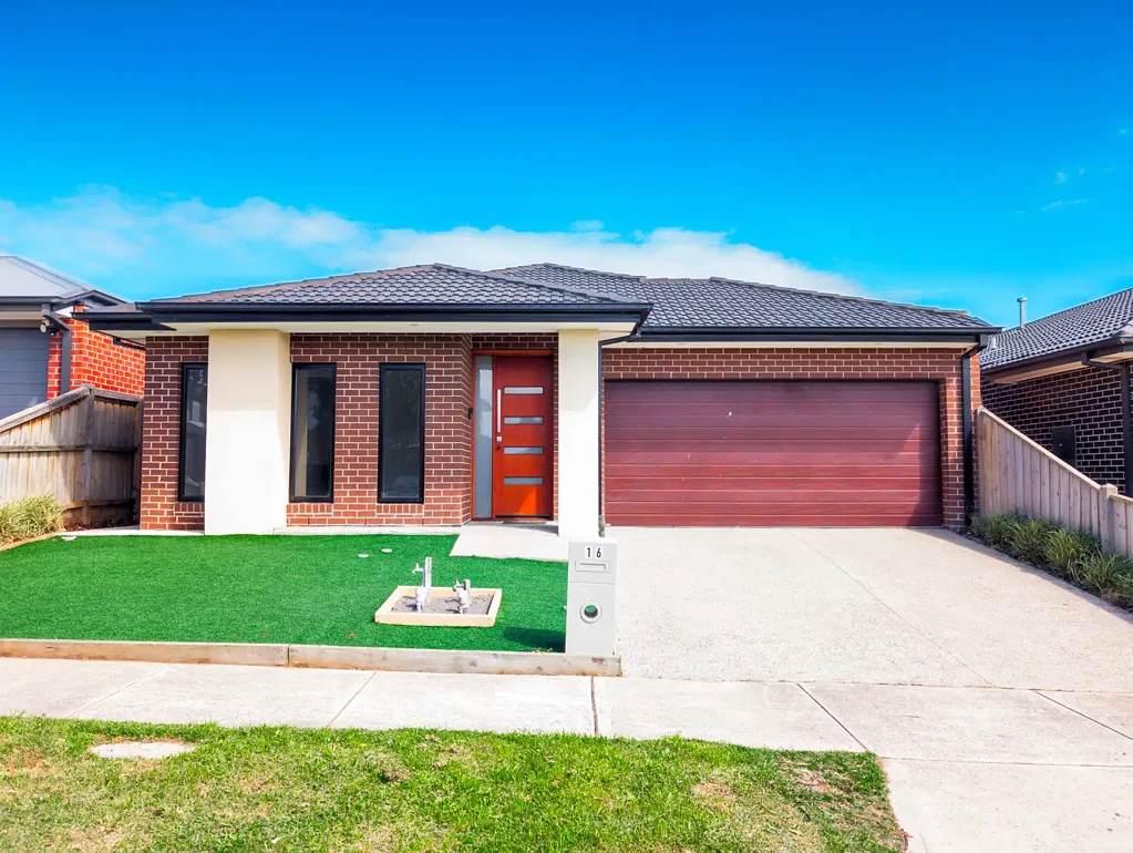 16 Alfred Road, Mickleham, VIC 3064
