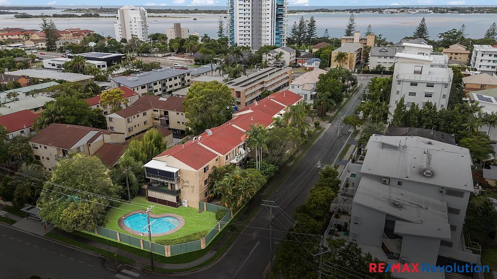 7/9 Bradford Street, Labrador, QLD 4215