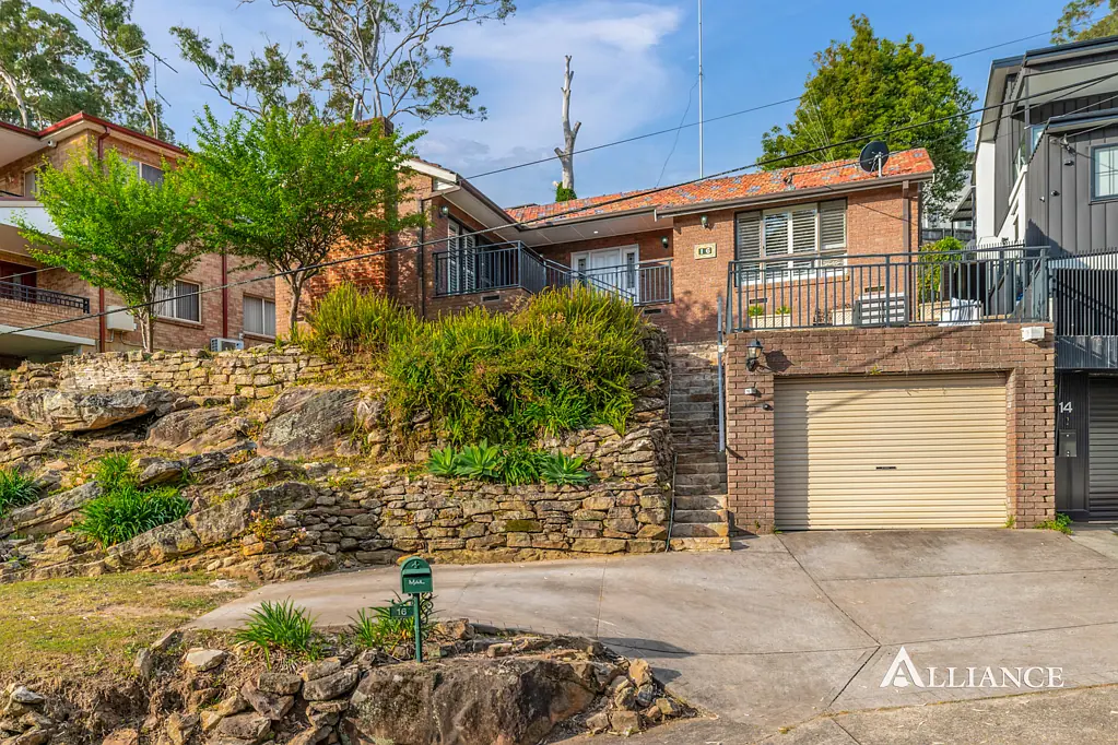 16 Carinya Road, Picnic Point, NSW 2213