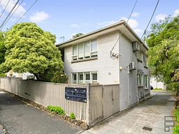 4/31 Fulton Street, St Kilda East