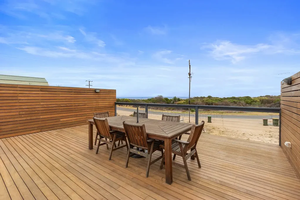 Port Victoria 6ห้องนอน REVIEWED PRICING !! - Two Homes in One !! Rare Coastal Opportunity