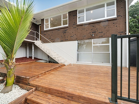 Glen Eden 3房  Auction Countdown - Vacant Home, Huge Opportunity!