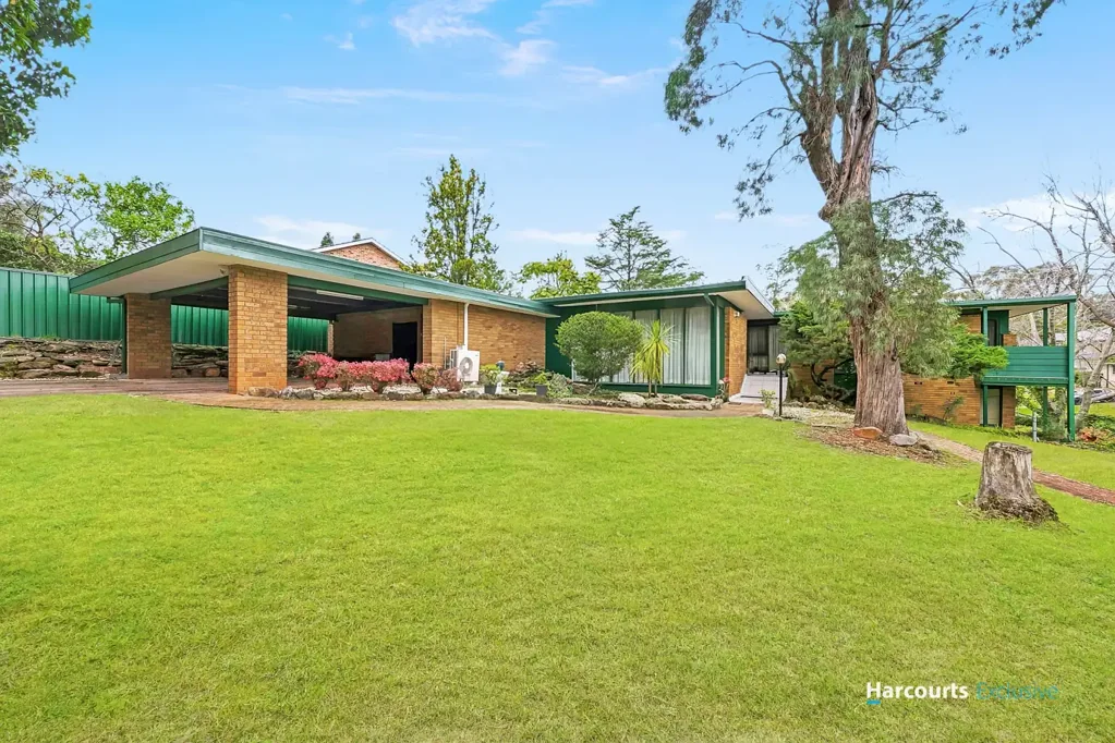 West Pennant Hills 5Kwarto Character Filled Single Level Sanctuary