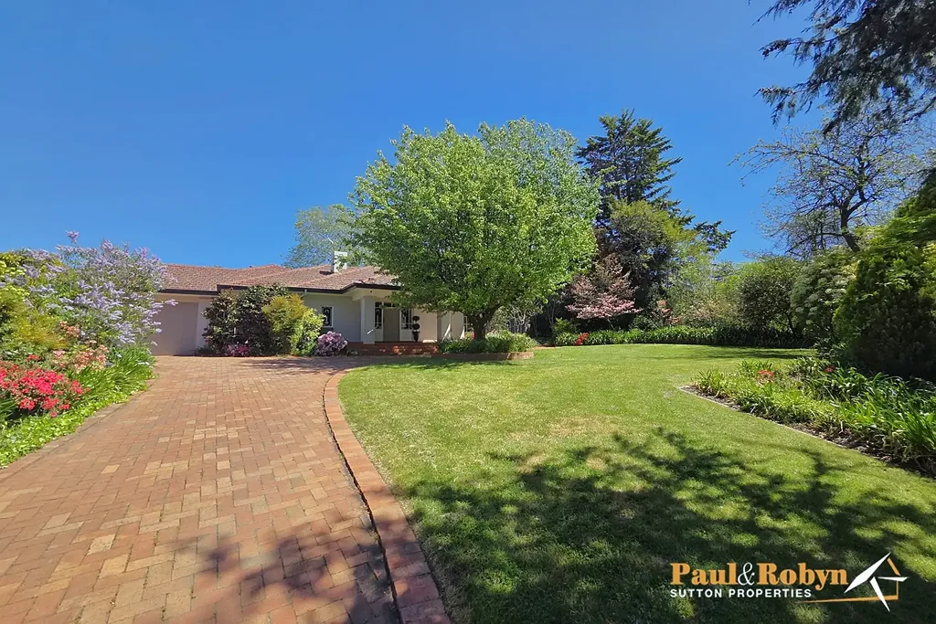 Forrest 4chambre Luxury Living Meets Timeless Elegance in the Heart of Canberra