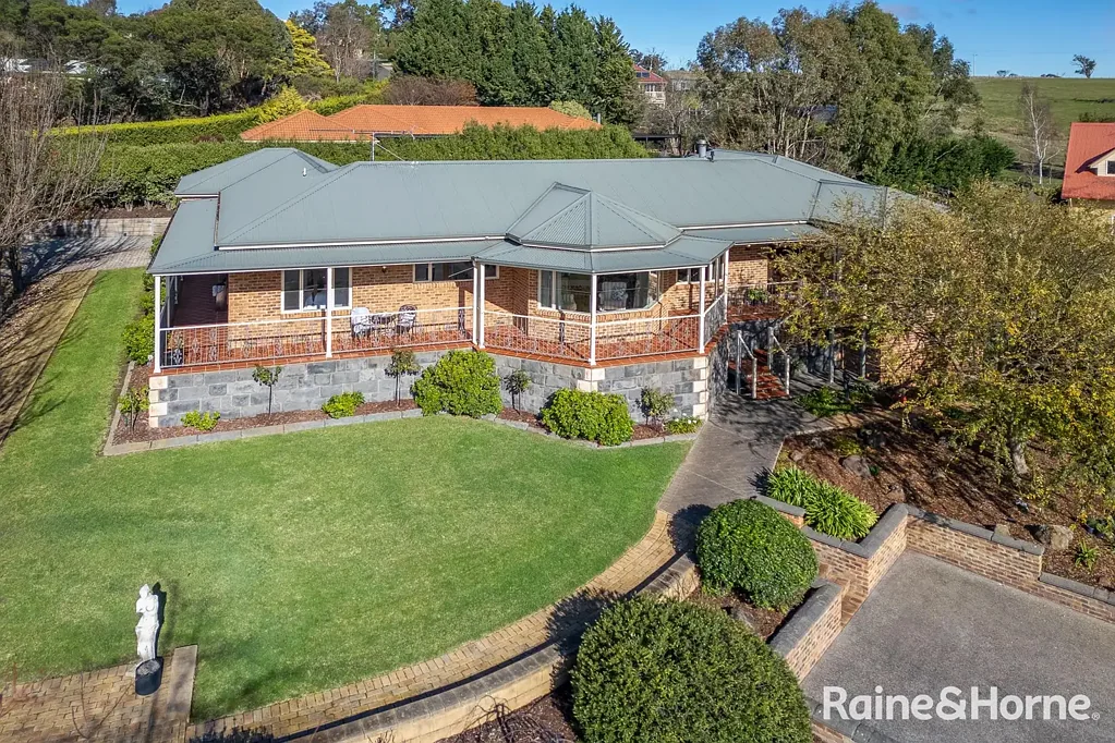 Gisborne 5chambre Views, Space & Lifestyle Combined - 1,498m² (Approx.)