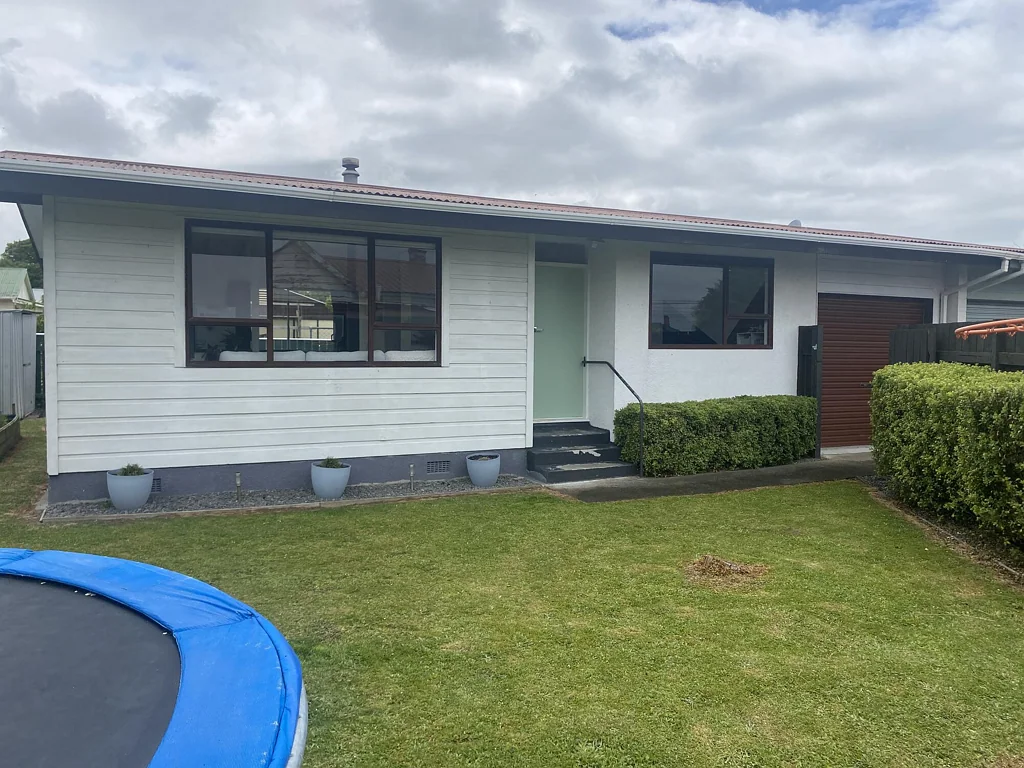 Low-Maintenance Two-Bedroom Home