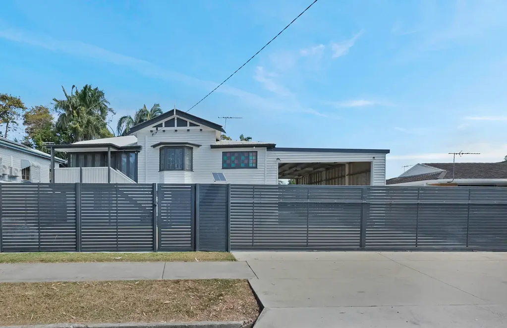 Mackay 2침실 QUEENSLANDER CHARM & ENDLESS OPTIONS!