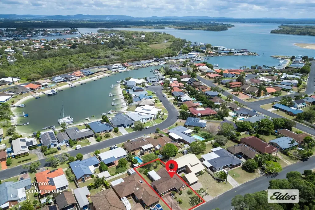 Yamba 3બેડરૂમ Beautifully Maintained Family Home with Reserve Outlook