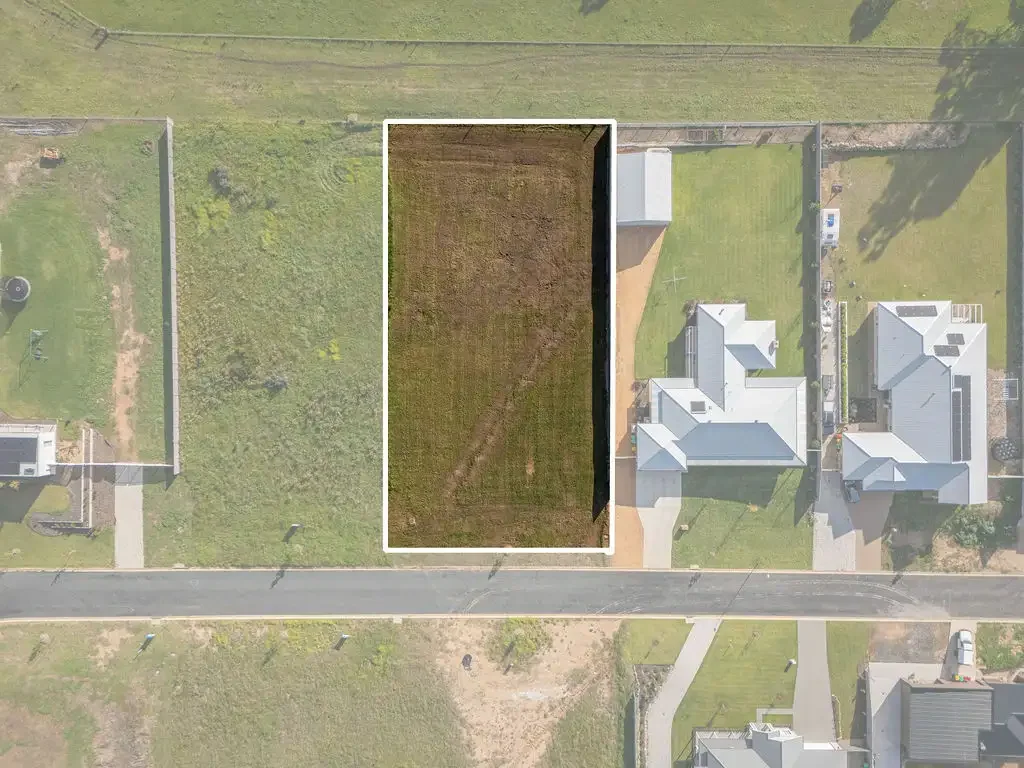 Huon Creek  Space to Build Big