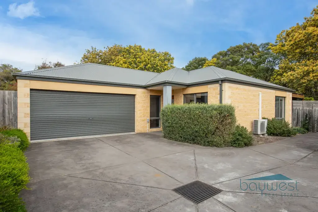 Beautifully Presented 3-Bedroom Home in the Heart of Somerville