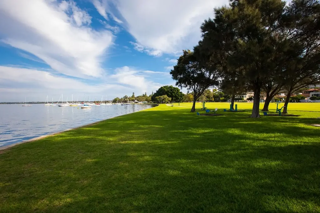 5 Haig Road, Dalkeith, WA 6009
