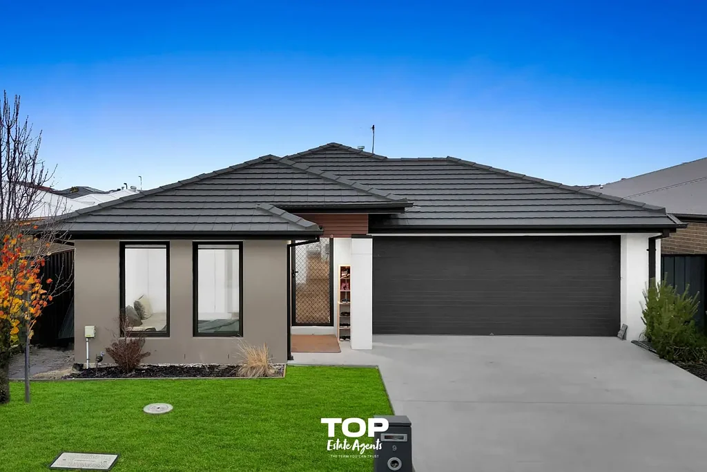 9 Burnden Close, Berwick, VIC 3806