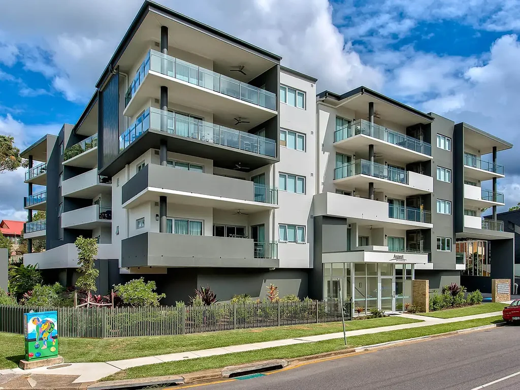St Lucia 1Moenga PRIME INVESTMENT IN UQ RIVERSIDE LOCATION