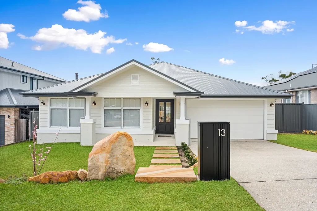 13 Spring Street, Springwood, NSW 2777