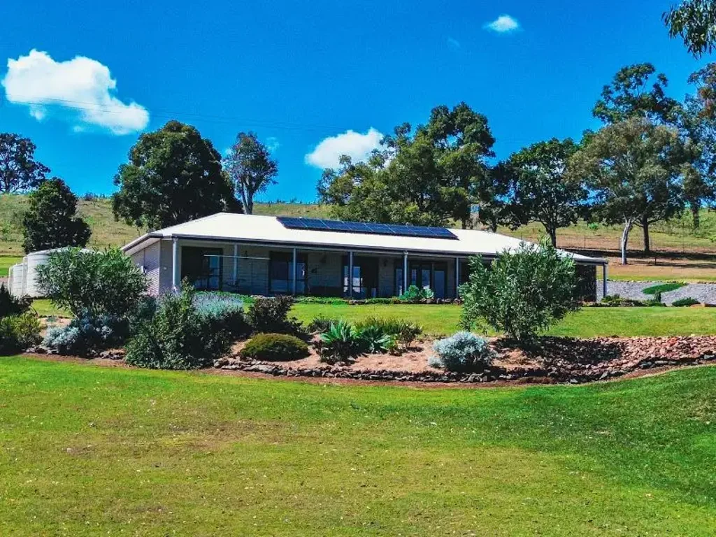 91 Hamilton Road, South East Nanango, QLD 4615