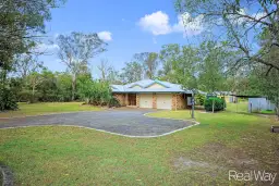 54 Arcadia Drive, Branyan