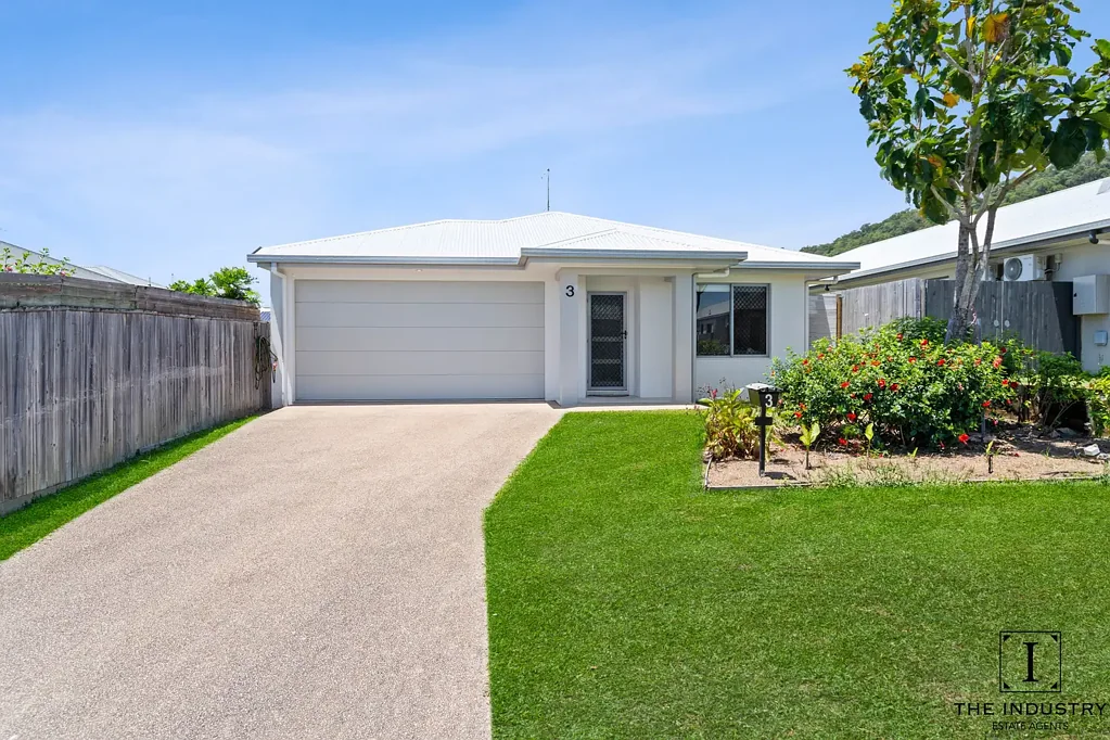3 Deck Circuit, Trinity Beach, QLD 4879