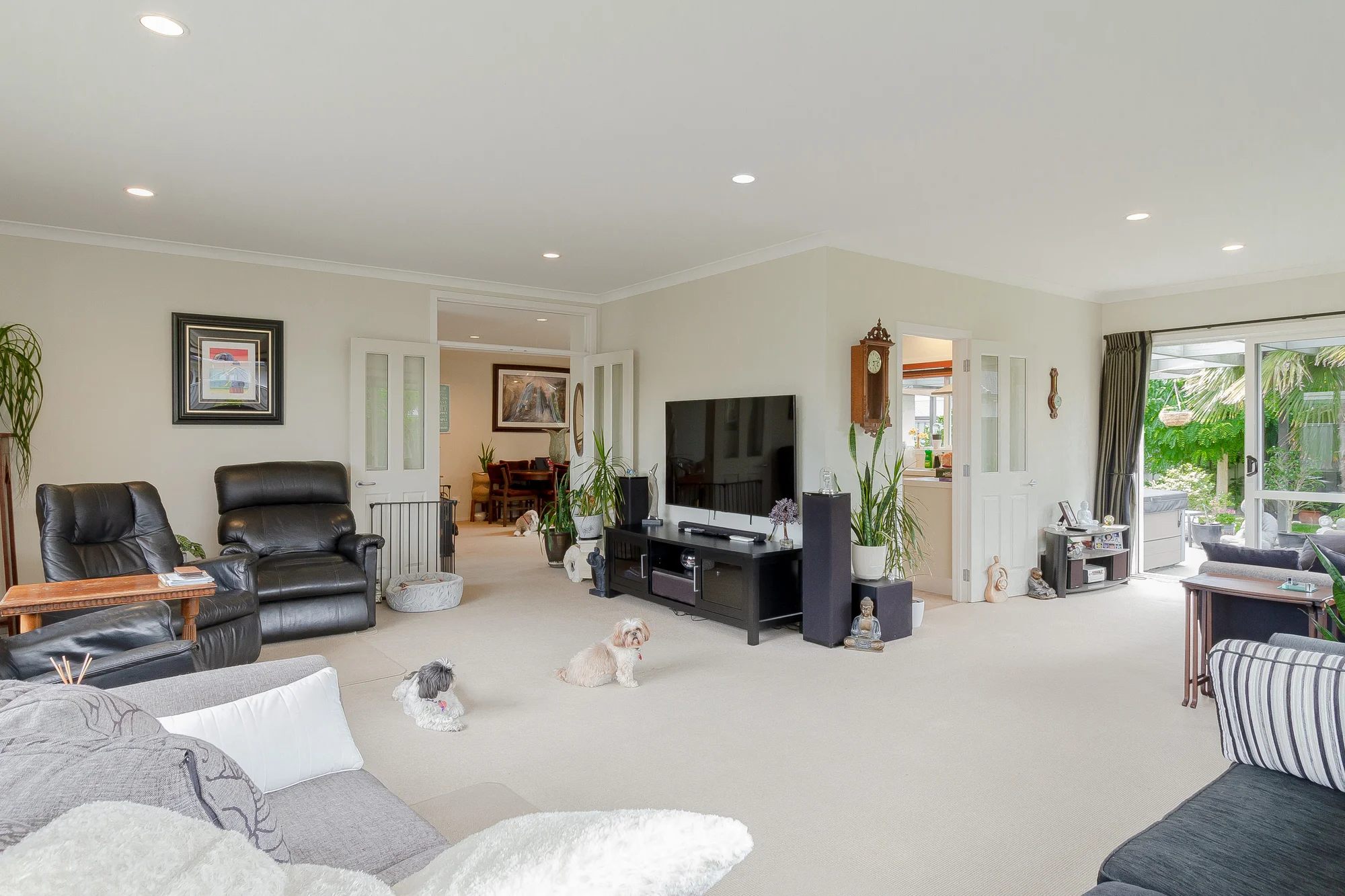 Poraiti 4房  Selling Below GV - Family Home in Poraiti